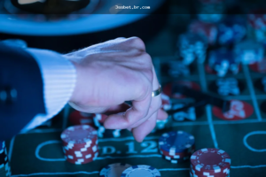 Interface da 3ssbet com casino e apostas esportivas em destaque