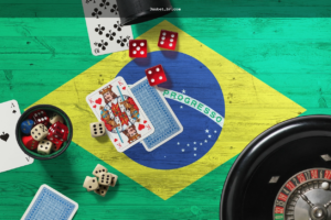 Pessoa avaliando opções de cassino e apostas online com atenção aos detalhes